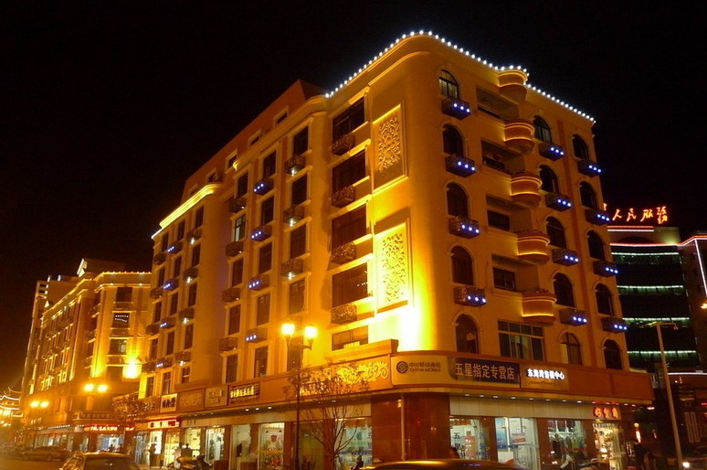 如何打造城市夜景照明?